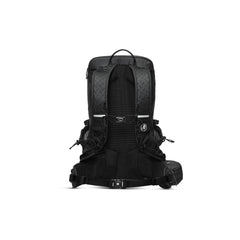 22 L