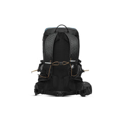 22 L